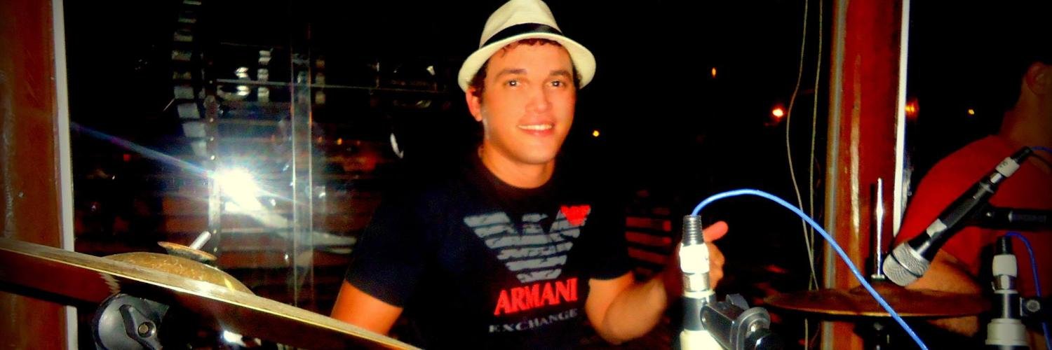 pgustavolima's profile banner image