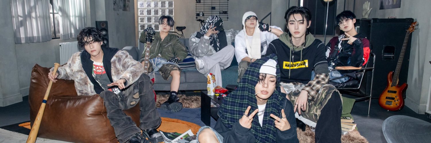 010531y's profile banner image