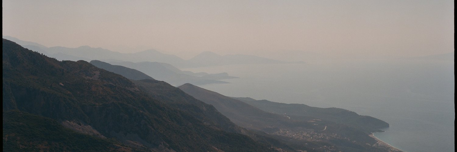 el branco banner