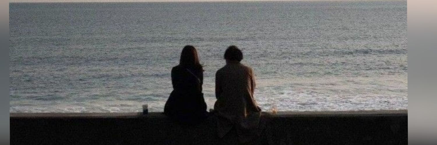 2000Loley's profile banner image