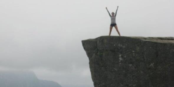 Lizzy_Maloney's profile banner image