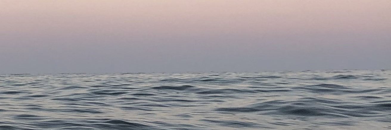 iván 🌙 banner