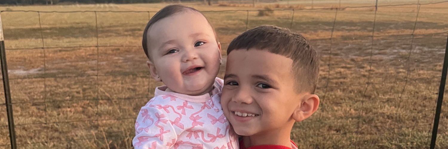 JessFavors's profile banner image