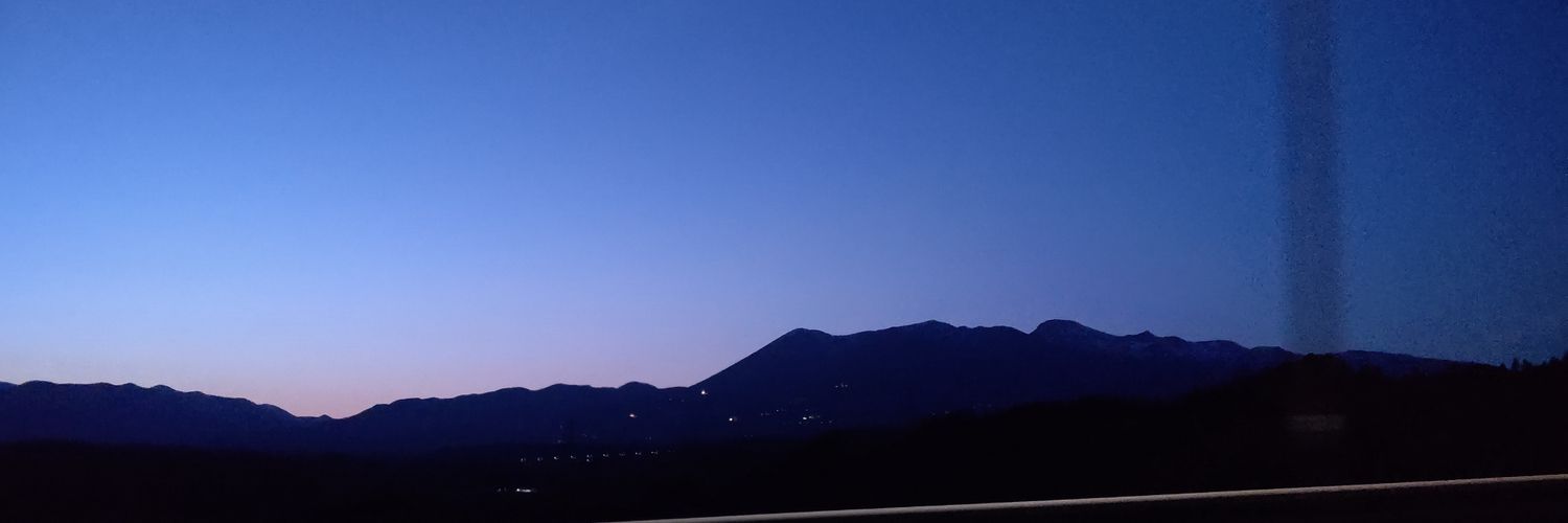 dengoe11's profile banner image