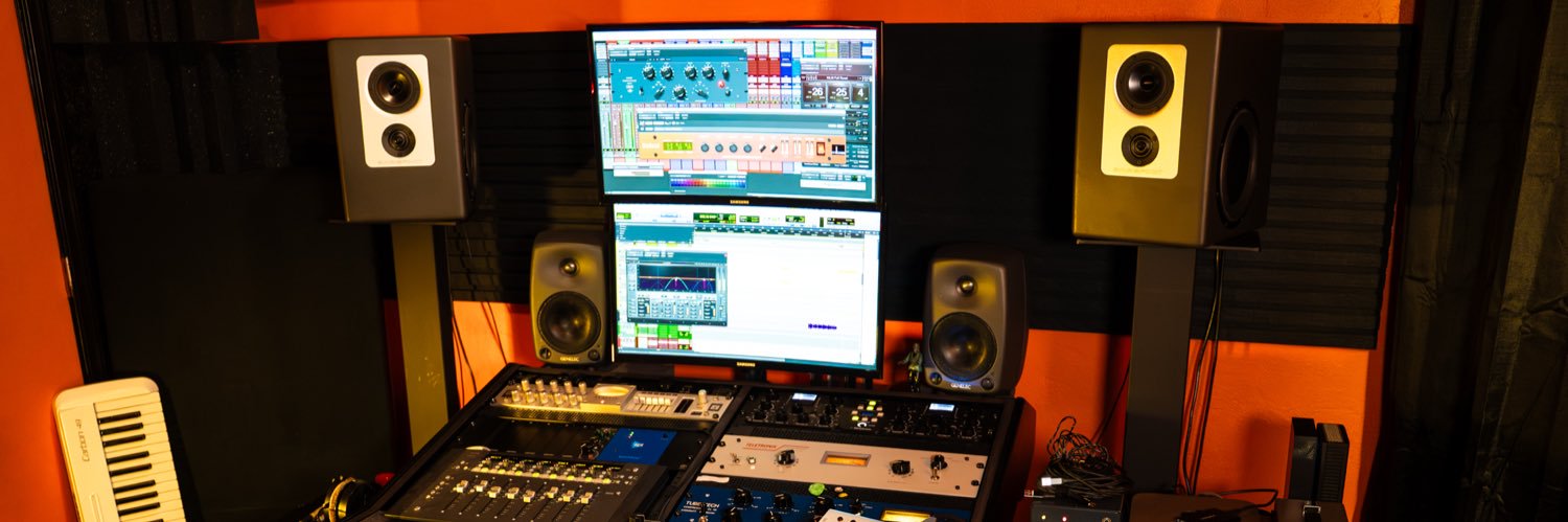 Felix Gamarano banner