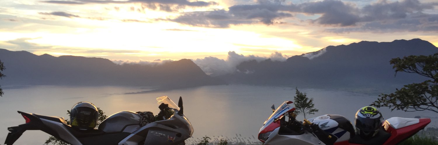 BenedictusGalih's profile banner image