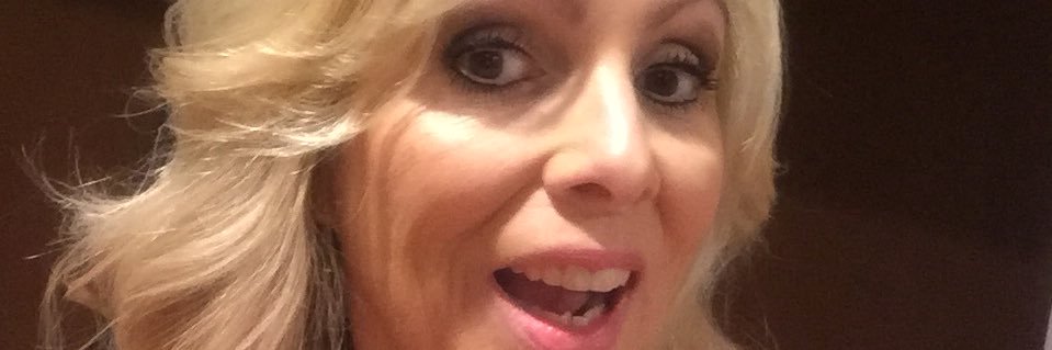 leann_pod's profile banner image