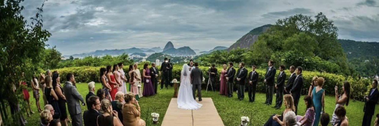 vevebarone's profile banner image