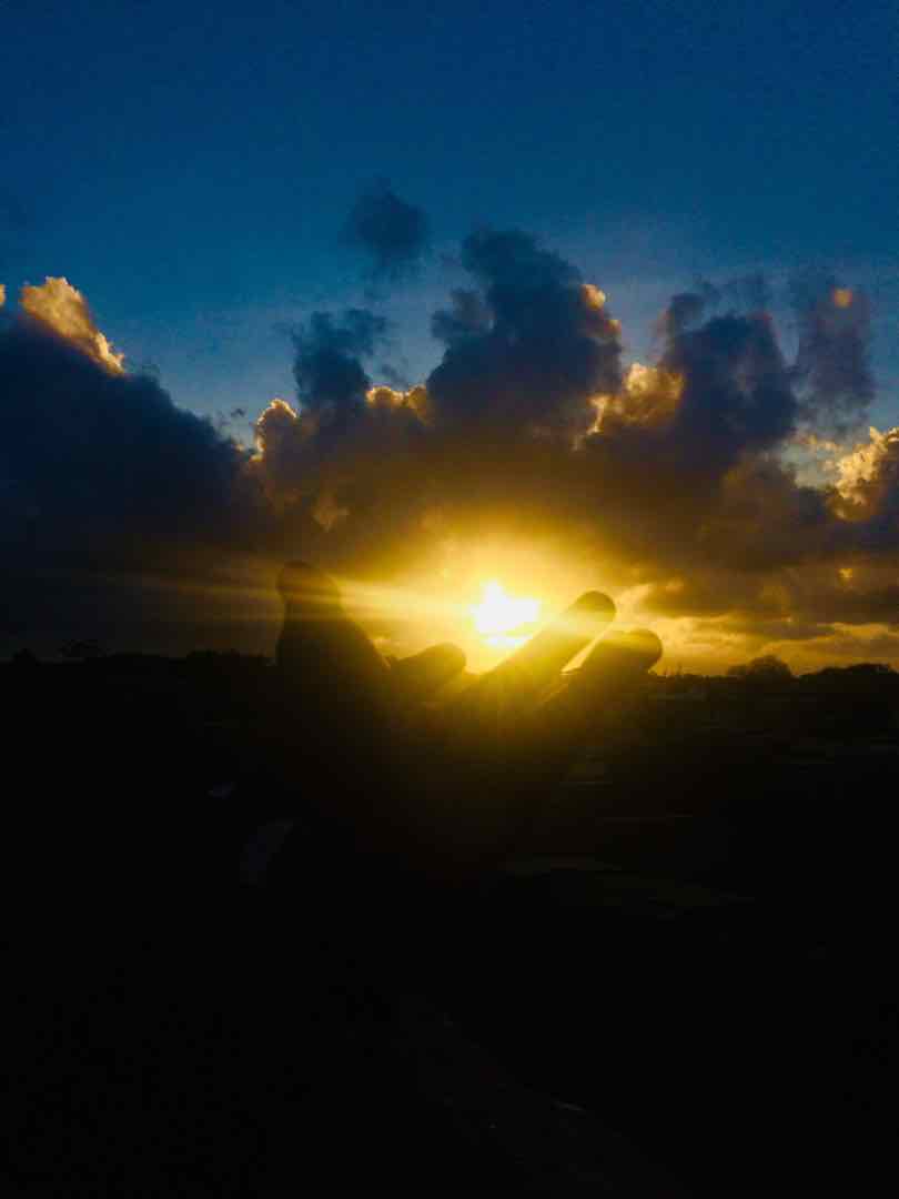vonmutinda's profile banner image