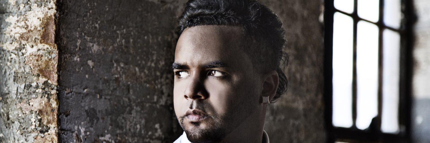 vanoureyes's profile banner image