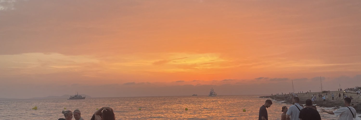 EdenVictoria's profile banner image