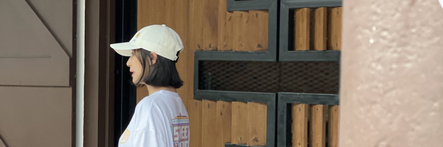 Serenaocy's profile banner image