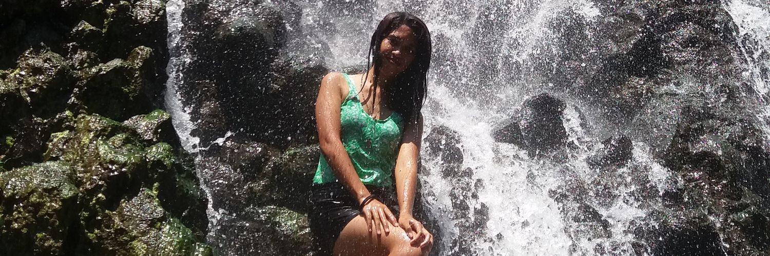 ClaraAblon's profile banner image