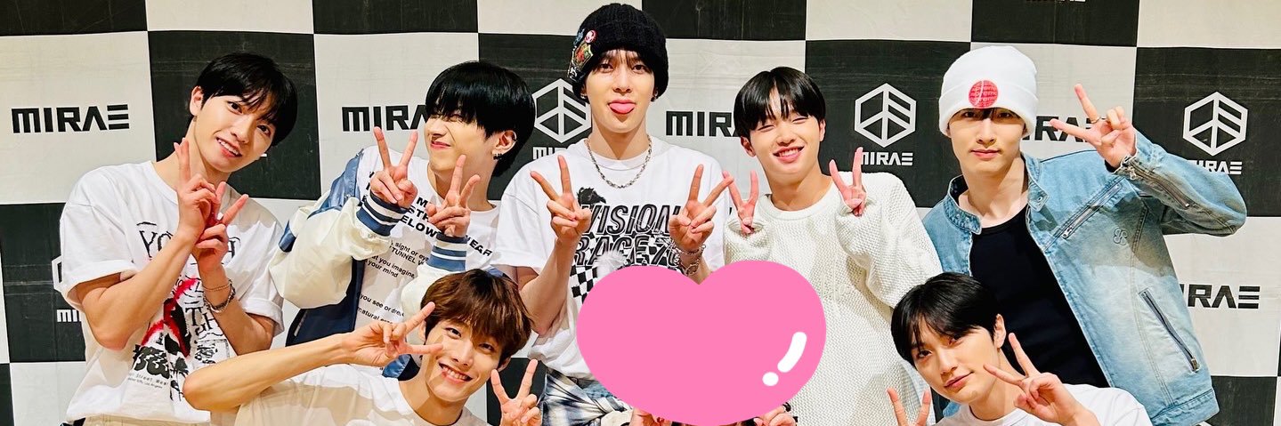 mi_tO2118__s's profile banner image