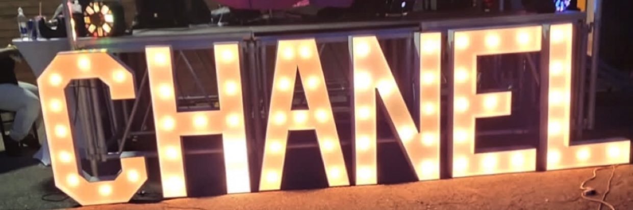 👑Chanel✨ banner