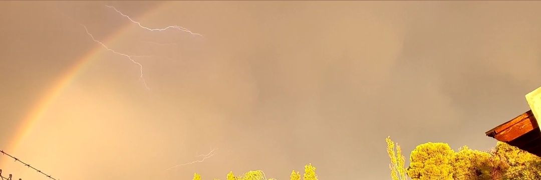 Cheche915's profile banner image