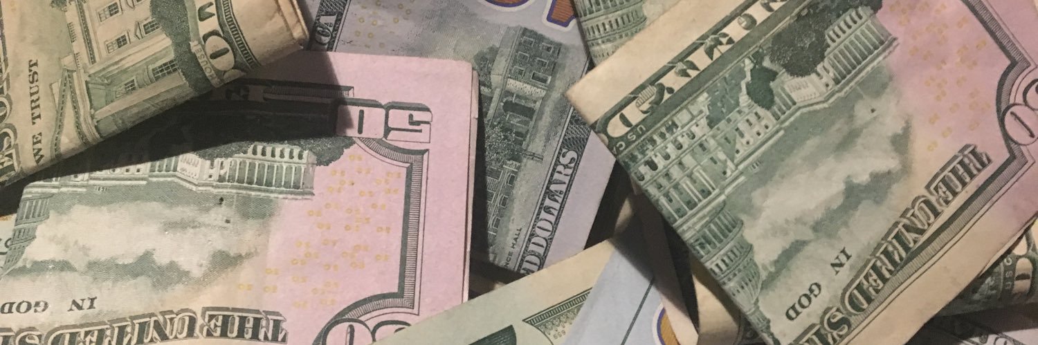 100k 💵uey banner