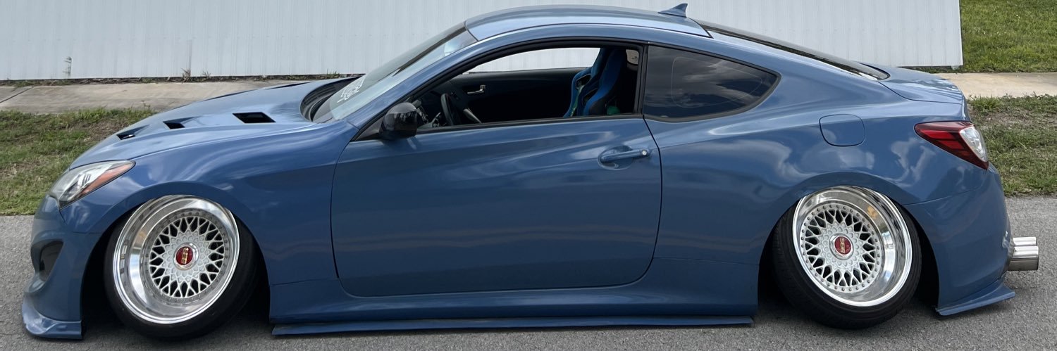 broknbagged's profile banner image