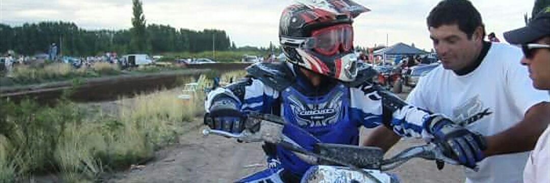 facuderrache's profile banner image