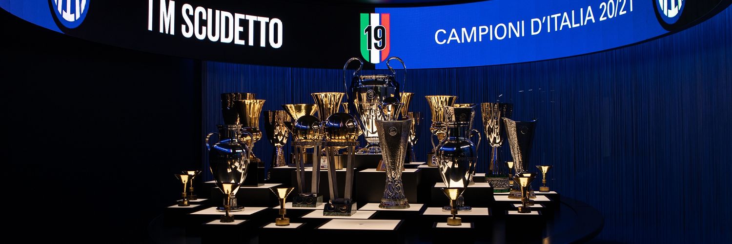 Interlegend10's profile banner image