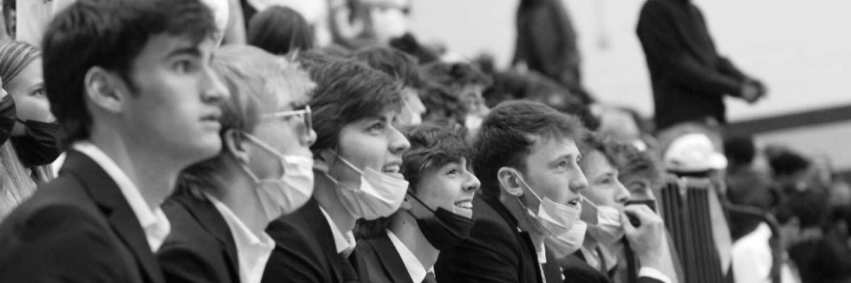 MRHS Student section banner