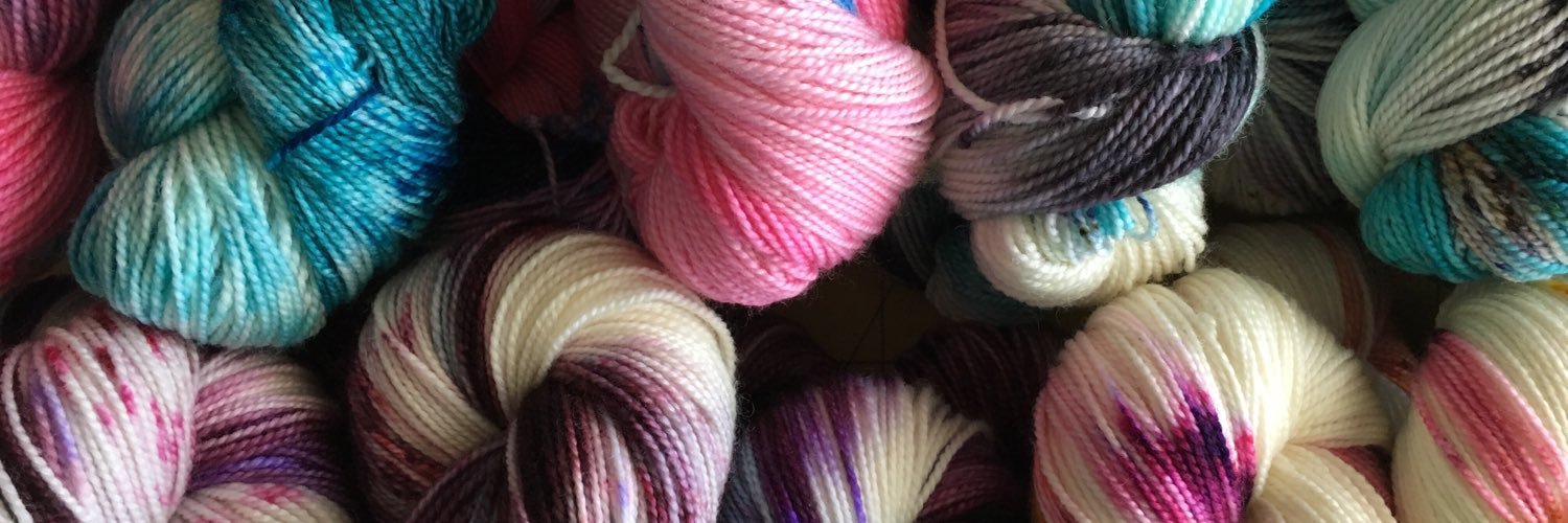 Knitterly Things banner