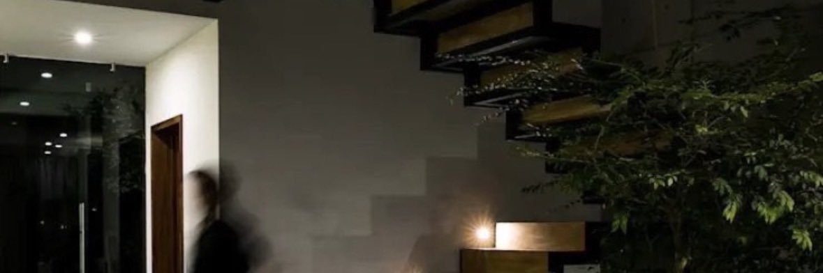 nikanjavan's profile banner image