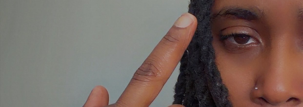 Deshathomass's profile banner image