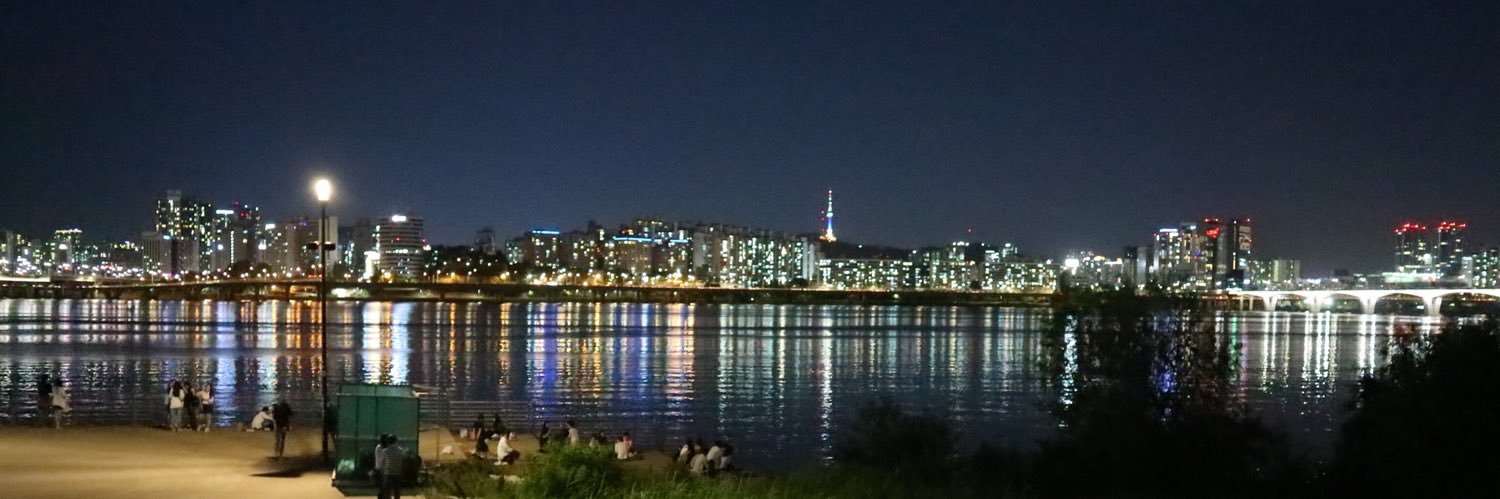 Wchi_yg's profile banner image