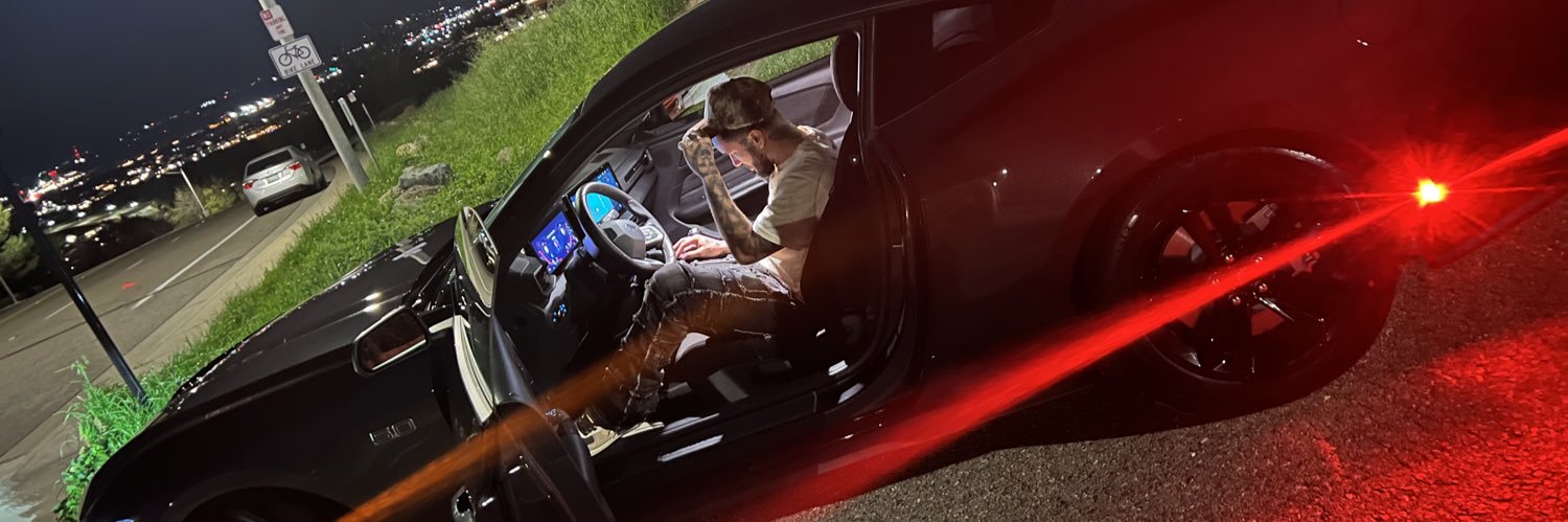 TaeCutThatt's profile banner image
