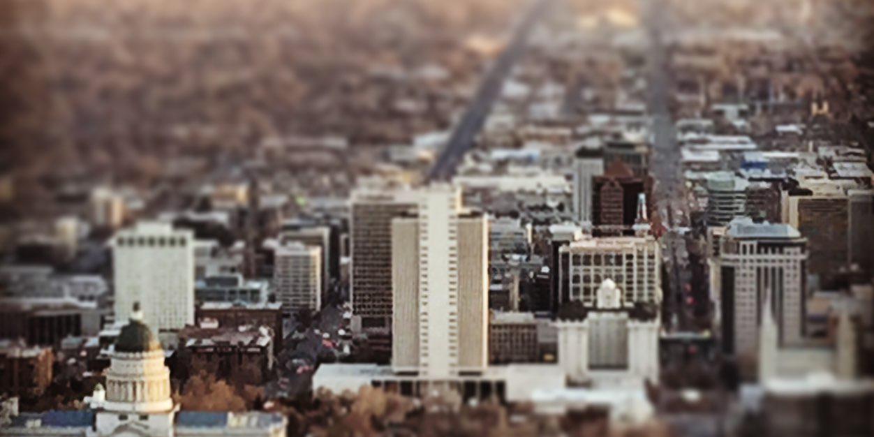 j[]n m/\ds£n banner