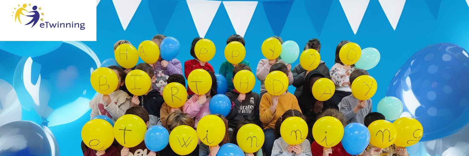 Monse Camacho banner