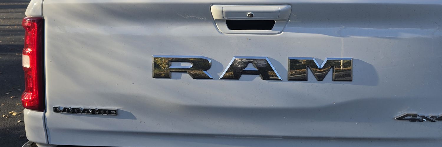 razar131's profile banner image
