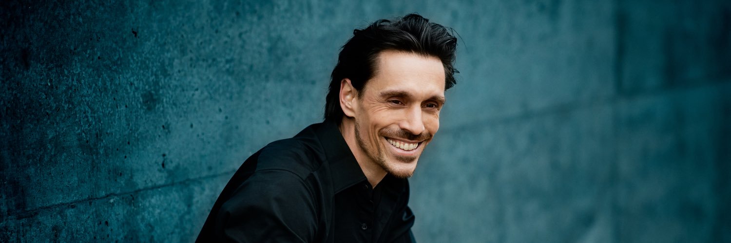 Philipp Christopher banner