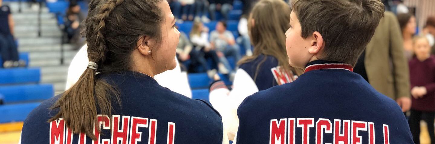 mitchell_laur's profile banner image