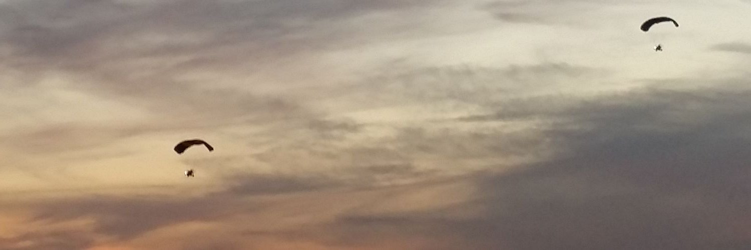 ftoom9811's profile banner image