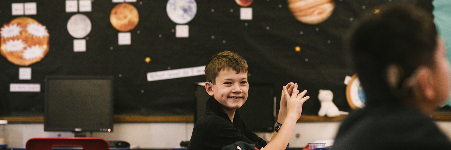 DeafAcademy's profile banner image