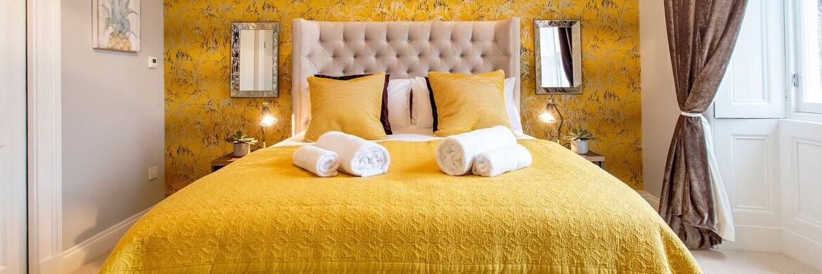 The Edinburgh Address / Adore Scotland banner