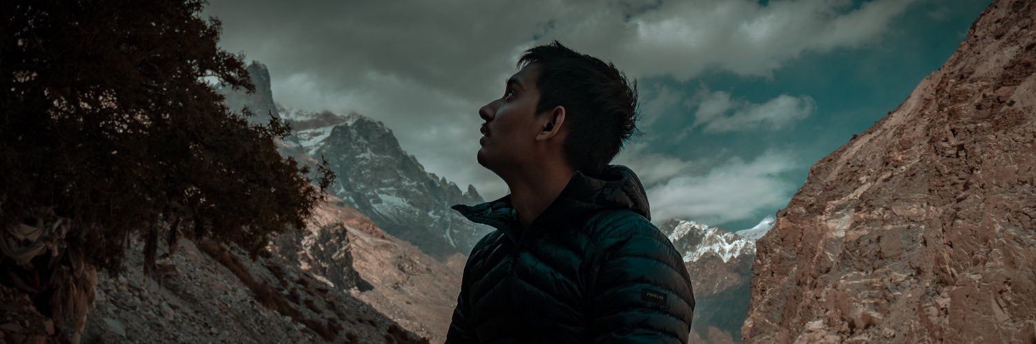 RitikHarbola's profile banner image