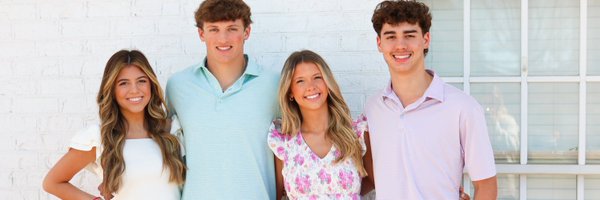 Pantsstore Profile Banner