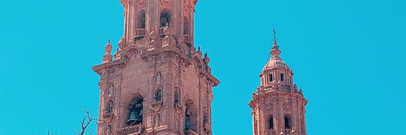 karinayala_'s profile banner image
