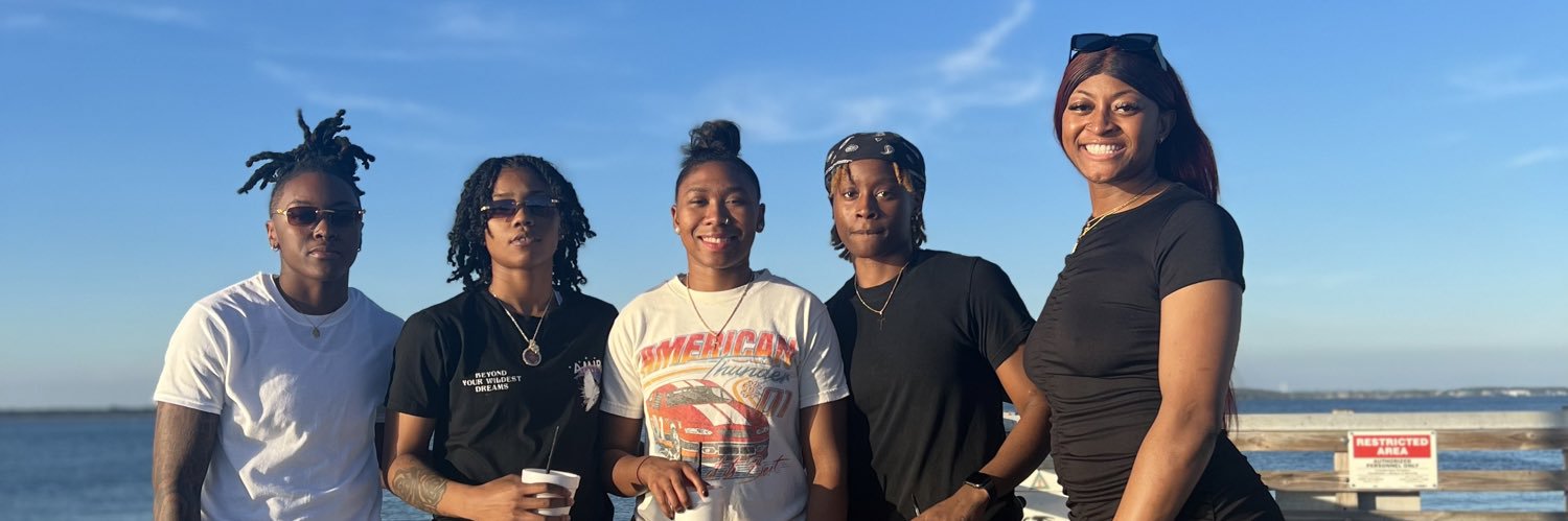 i__Hoops's profile banner image