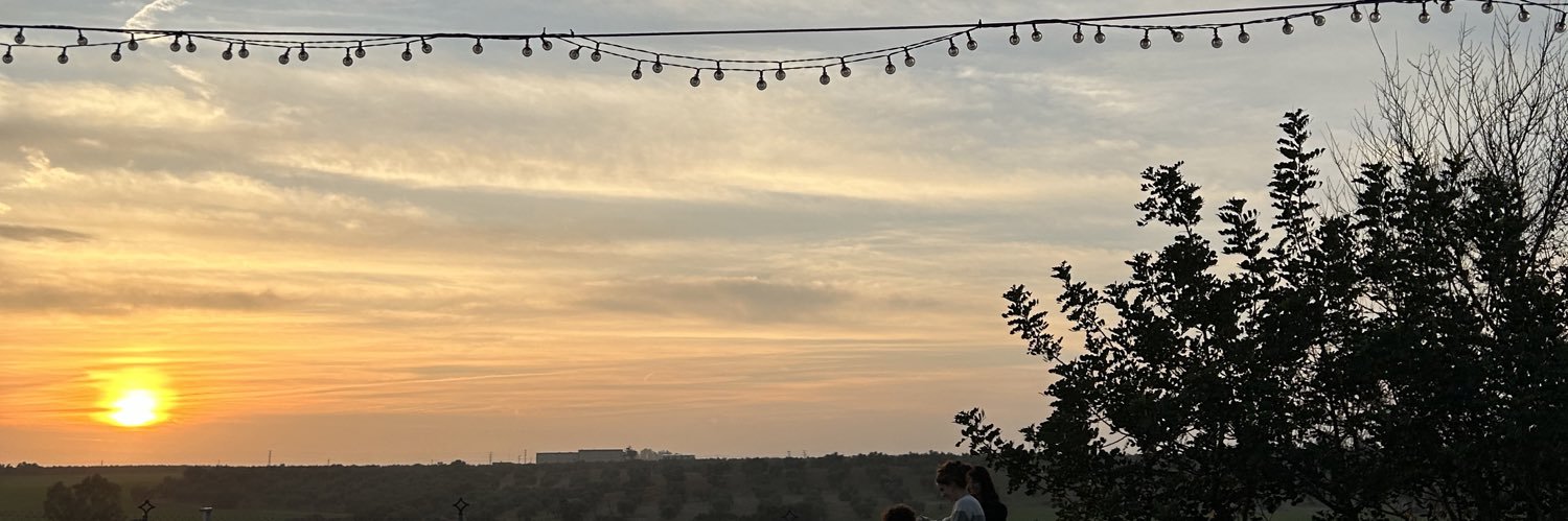 adiiazv's profile banner image