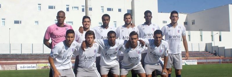 S.C.U. Torreense banner