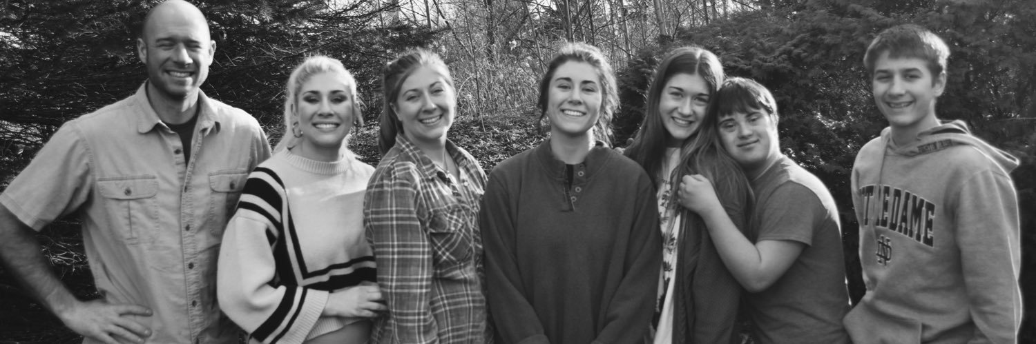 maurafitzz's profile banner image