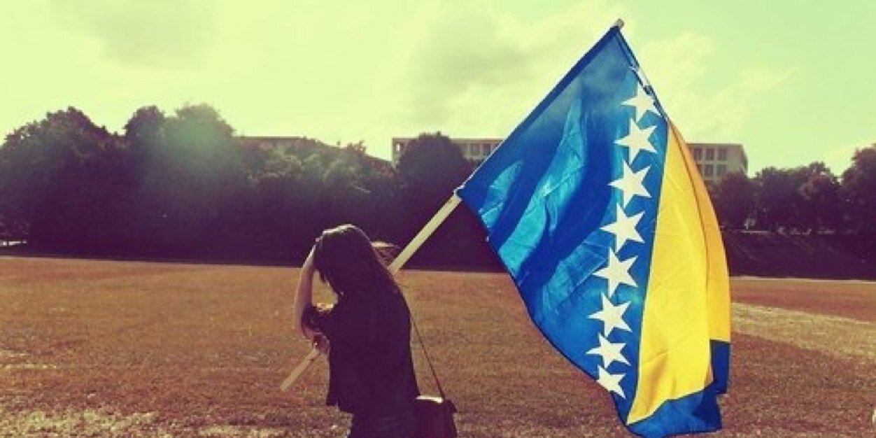 minelaramic's profile banner image