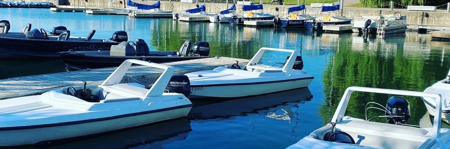 Toronto Harbour Nautical Centre banner