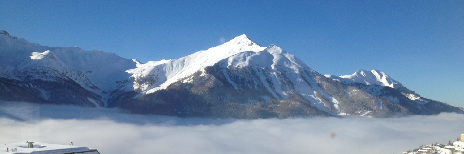 StephViard's profile banner image