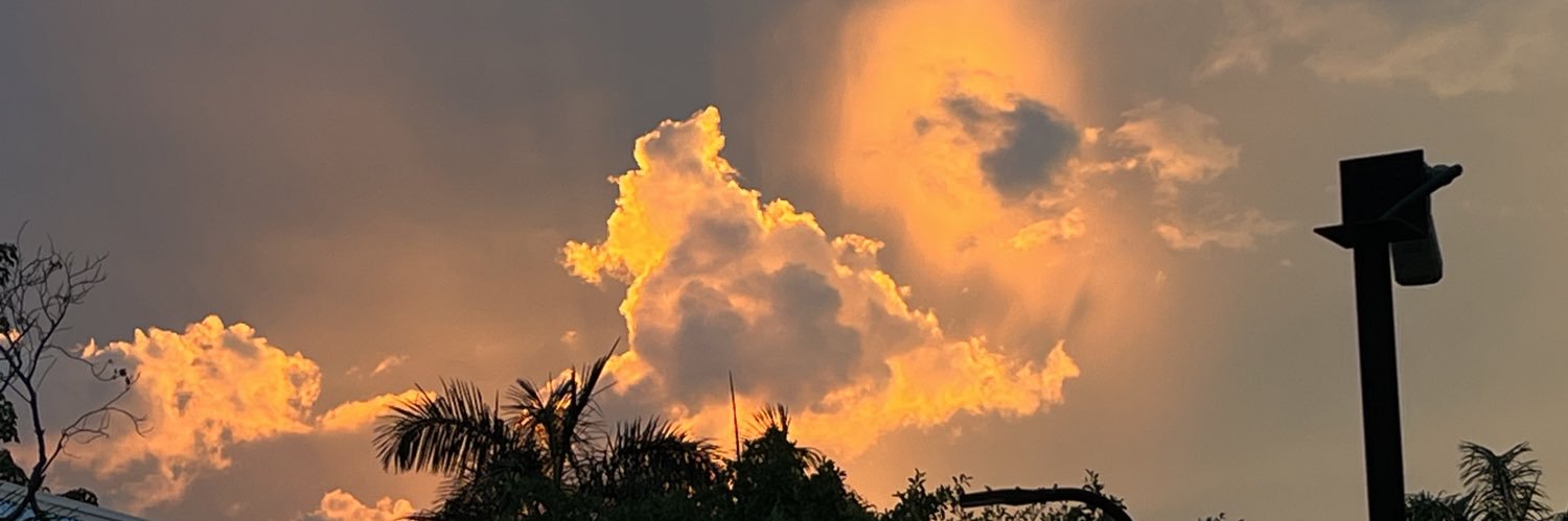 Omar Batsy 🦇🎩🌙 banner