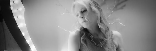 TheRosesP Profile Banner